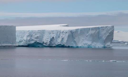 Ijsberg bij Antarctica